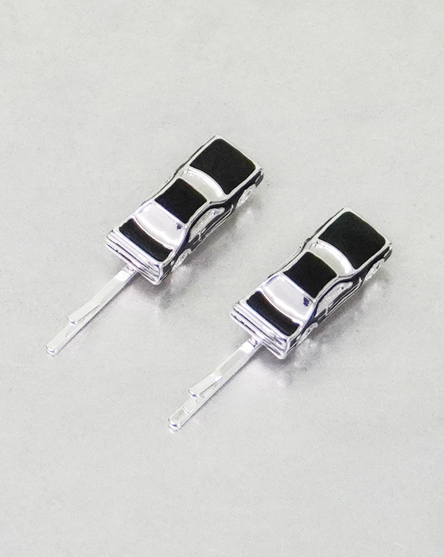 Black Traffic Jam Hair Pins